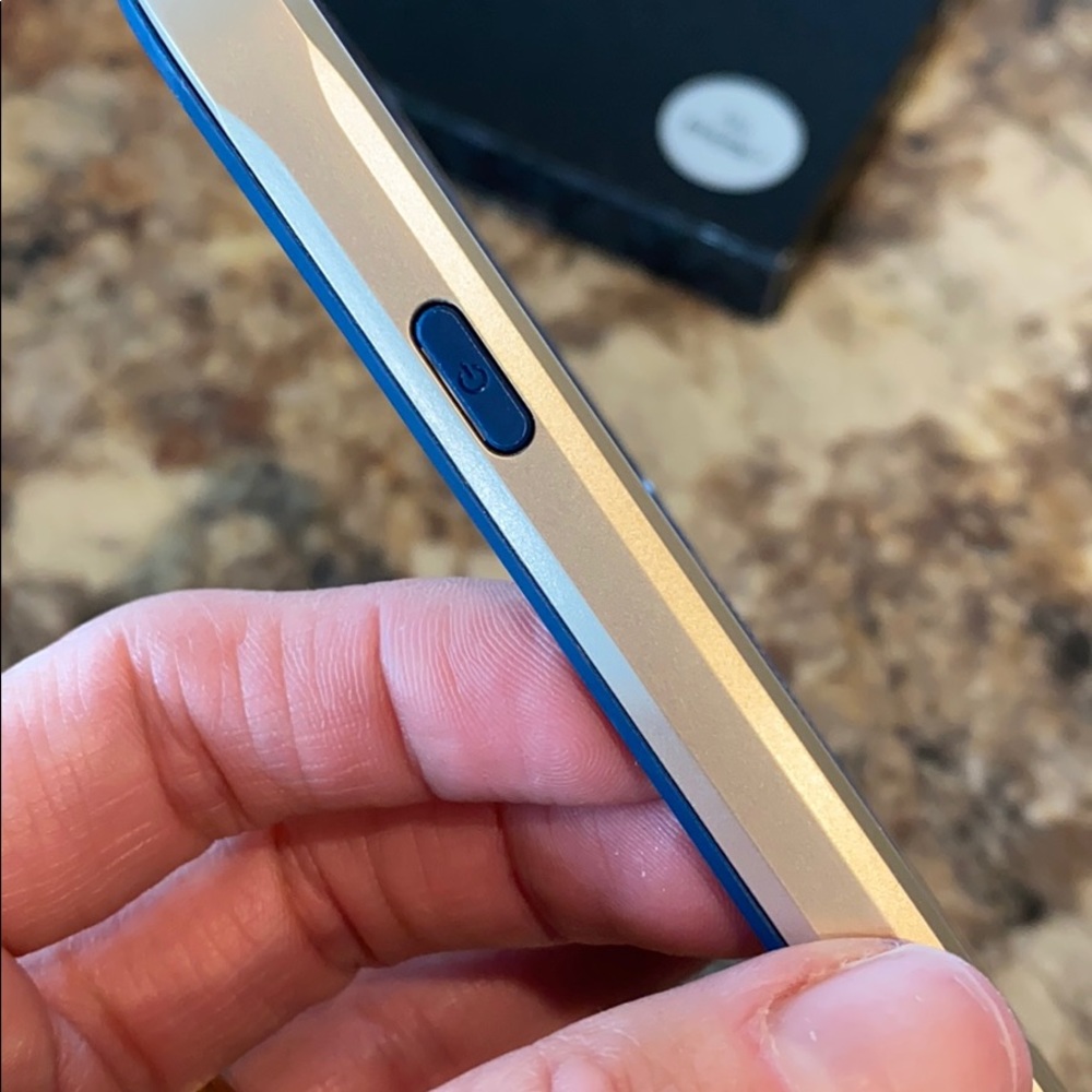 iPhone 7 case - Picture 4 of 10